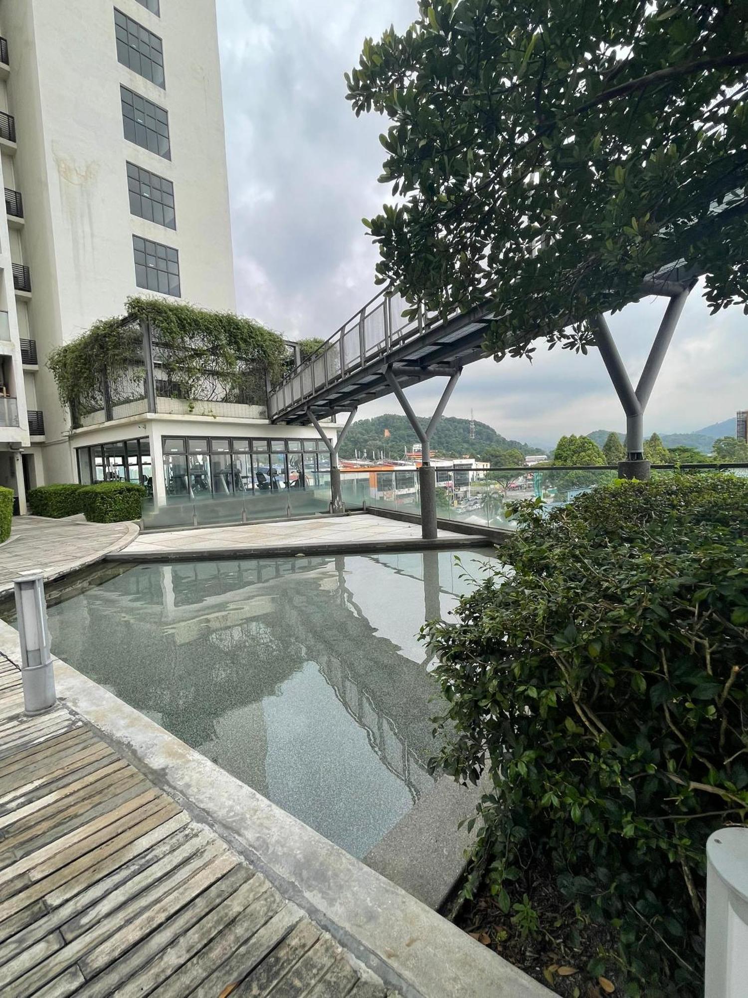 Urban 360 Studio Love Rara Suite Homestay Batu Caves Экстерьер фото